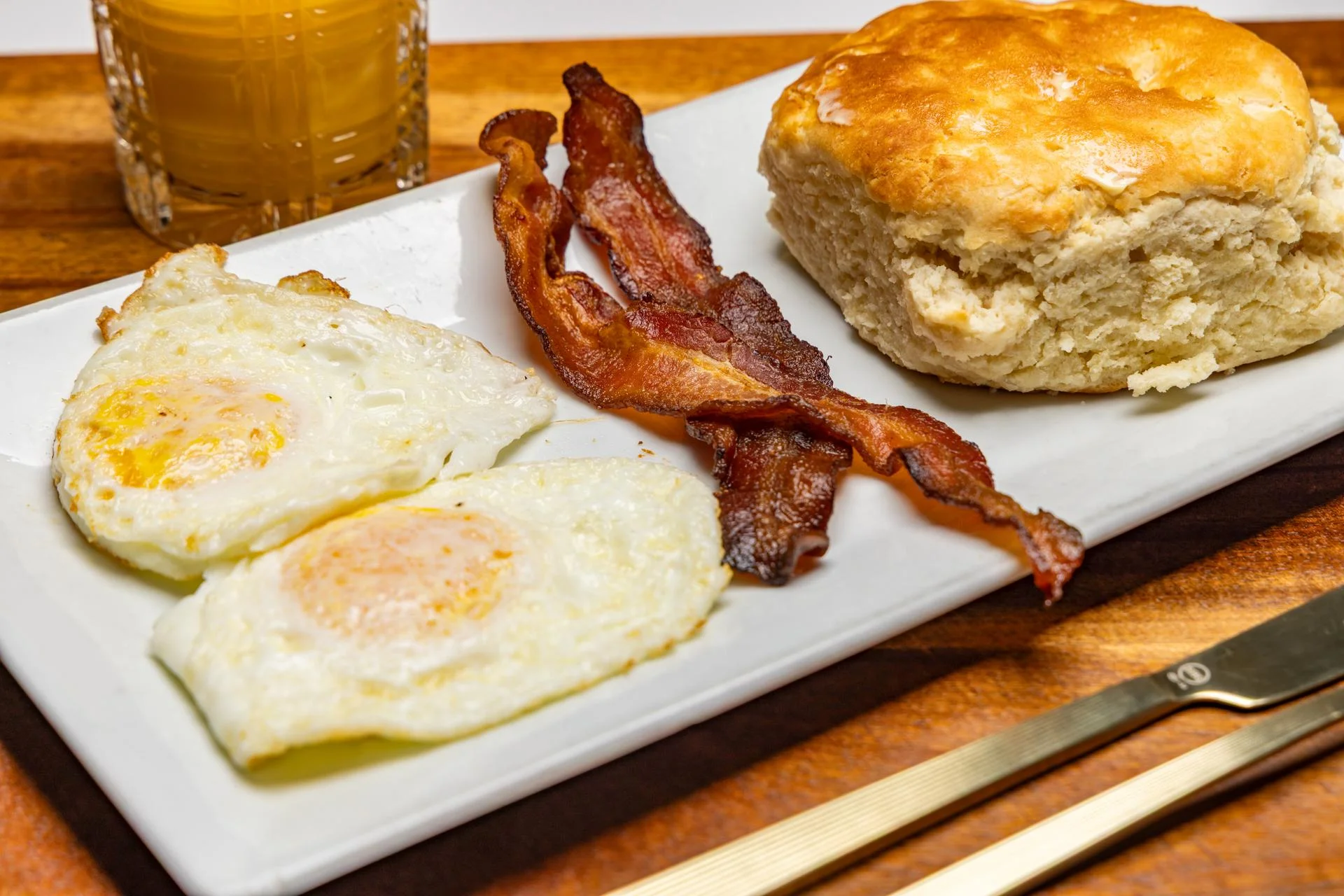 2 Eggs Breakfast