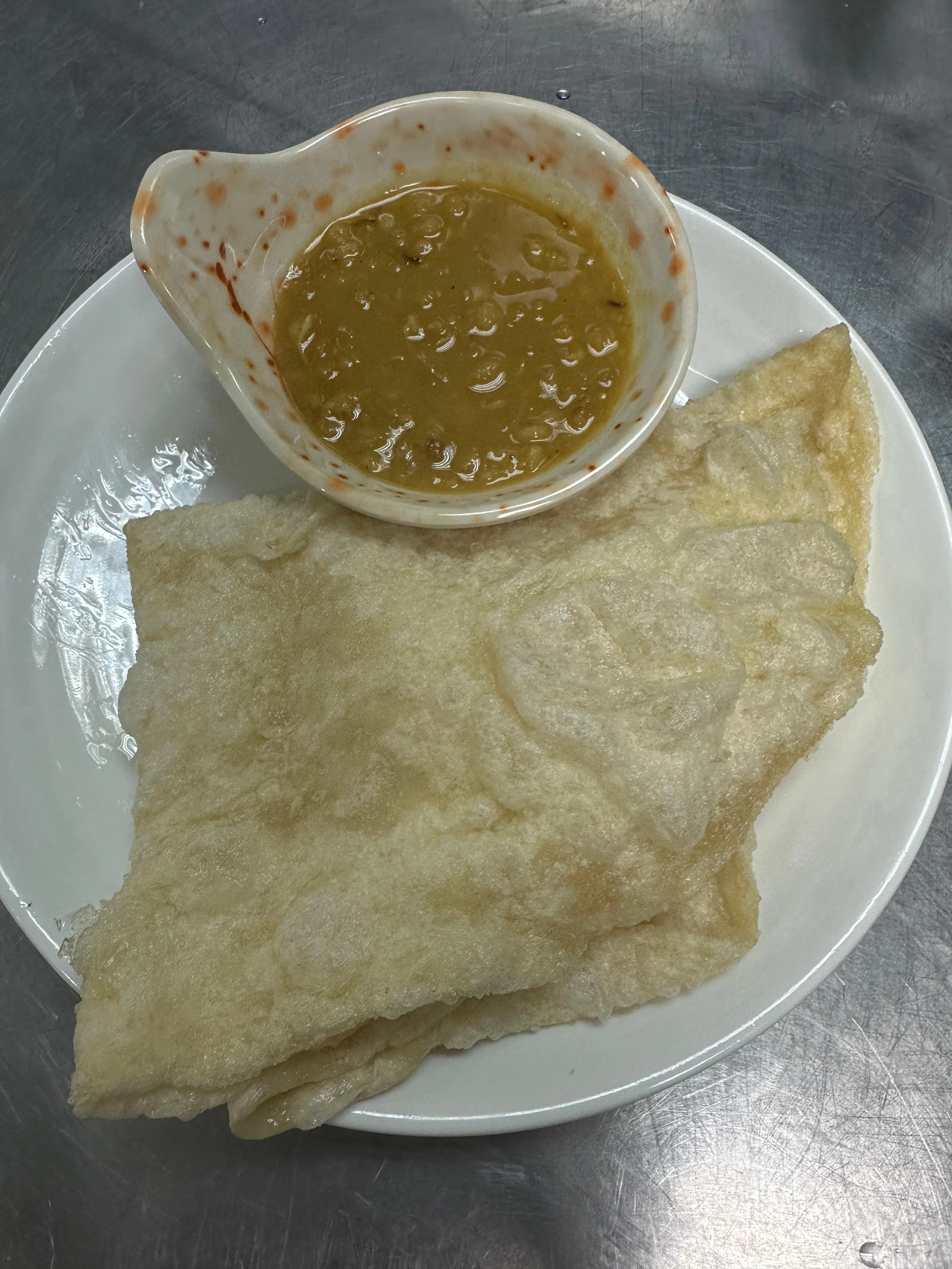 Pe Puri (Roti with Lentil Sauce)/ {ပဲပူရီ}