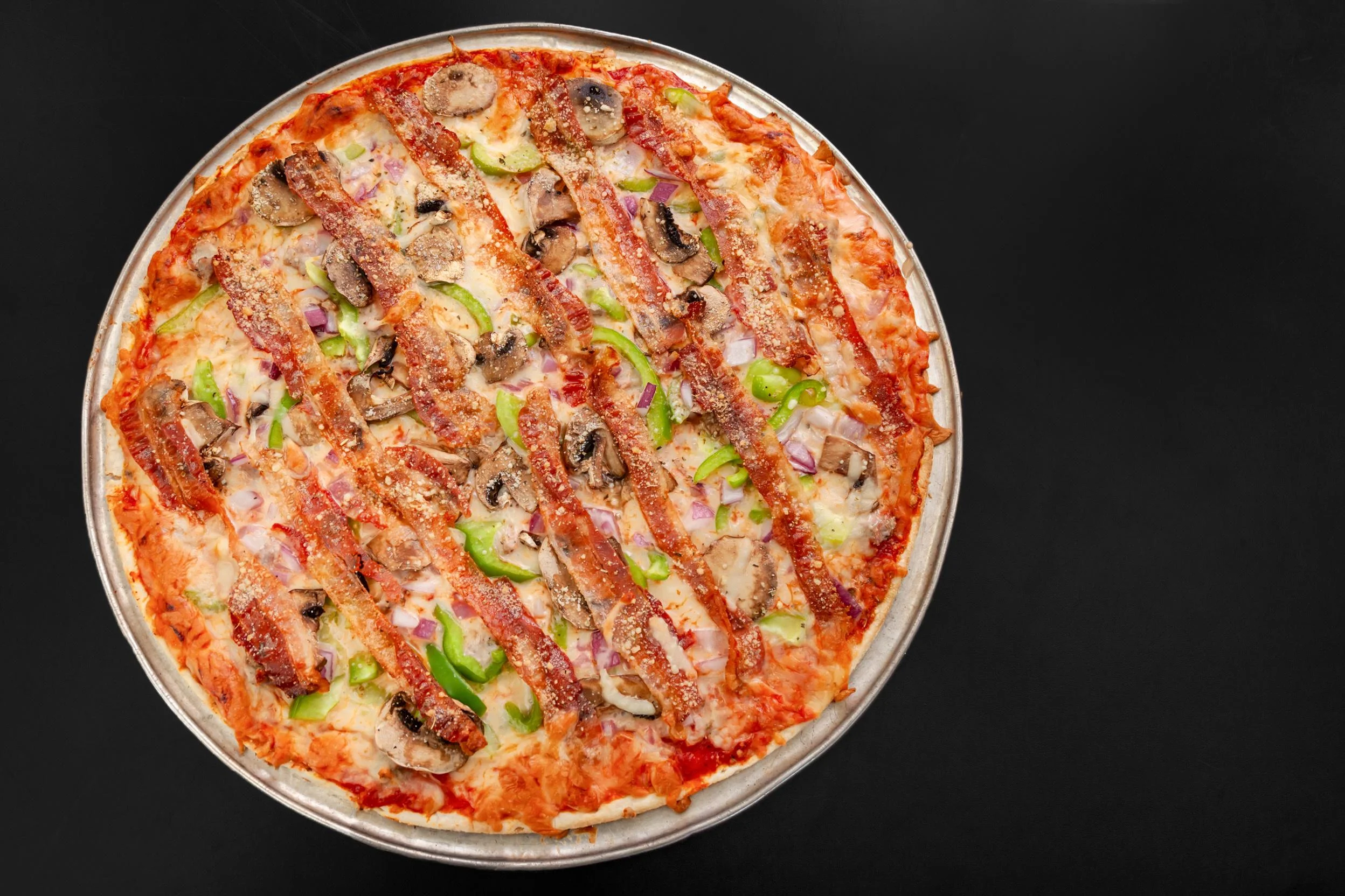 Deluxe Pizza