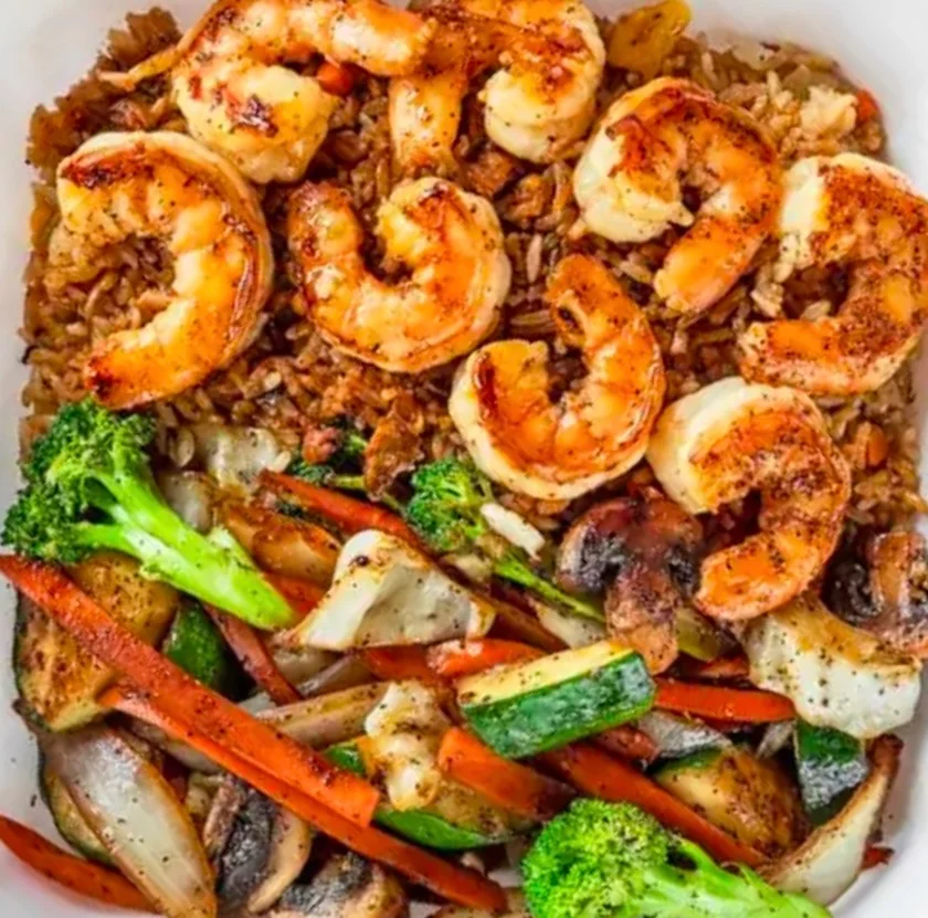 Shrimp fried rice with mixed vegetables