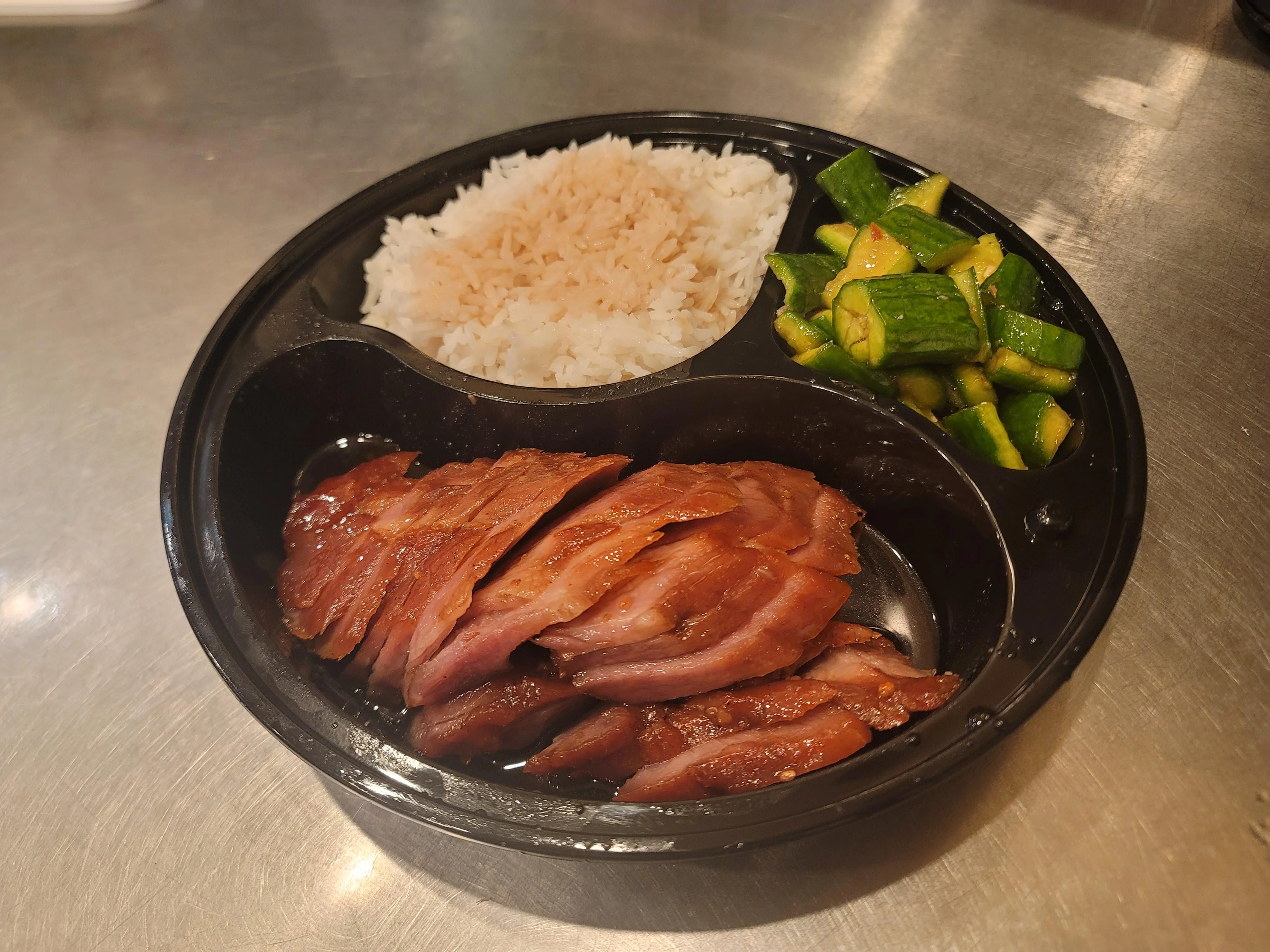 C8 BBQ Pork Bento 蜜汁叉燒飯
