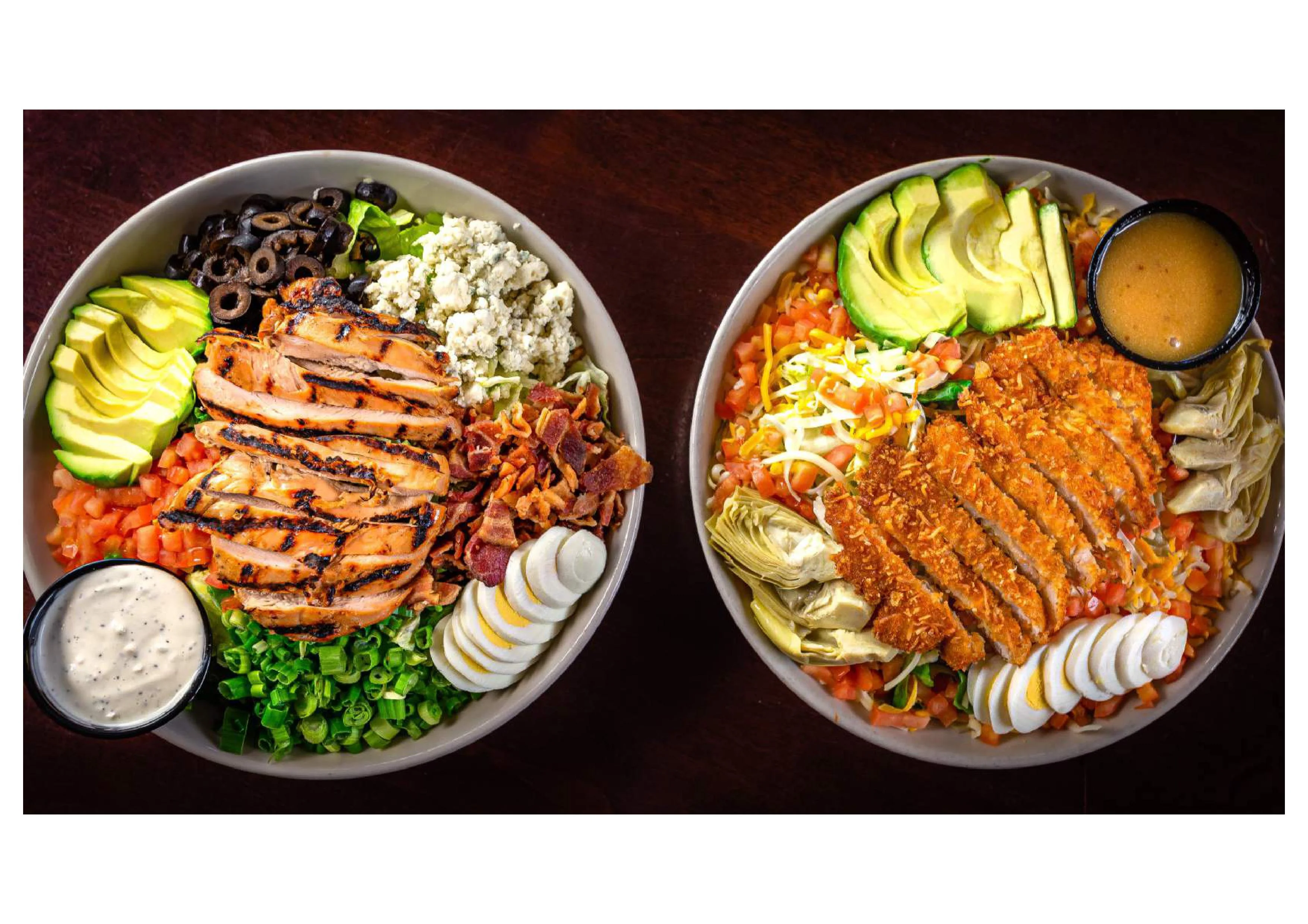 Grilled chicken salad bowl with fresh toppings