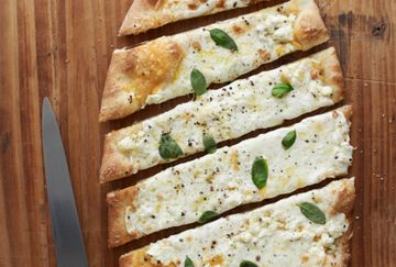 Mozzarella Flatbread