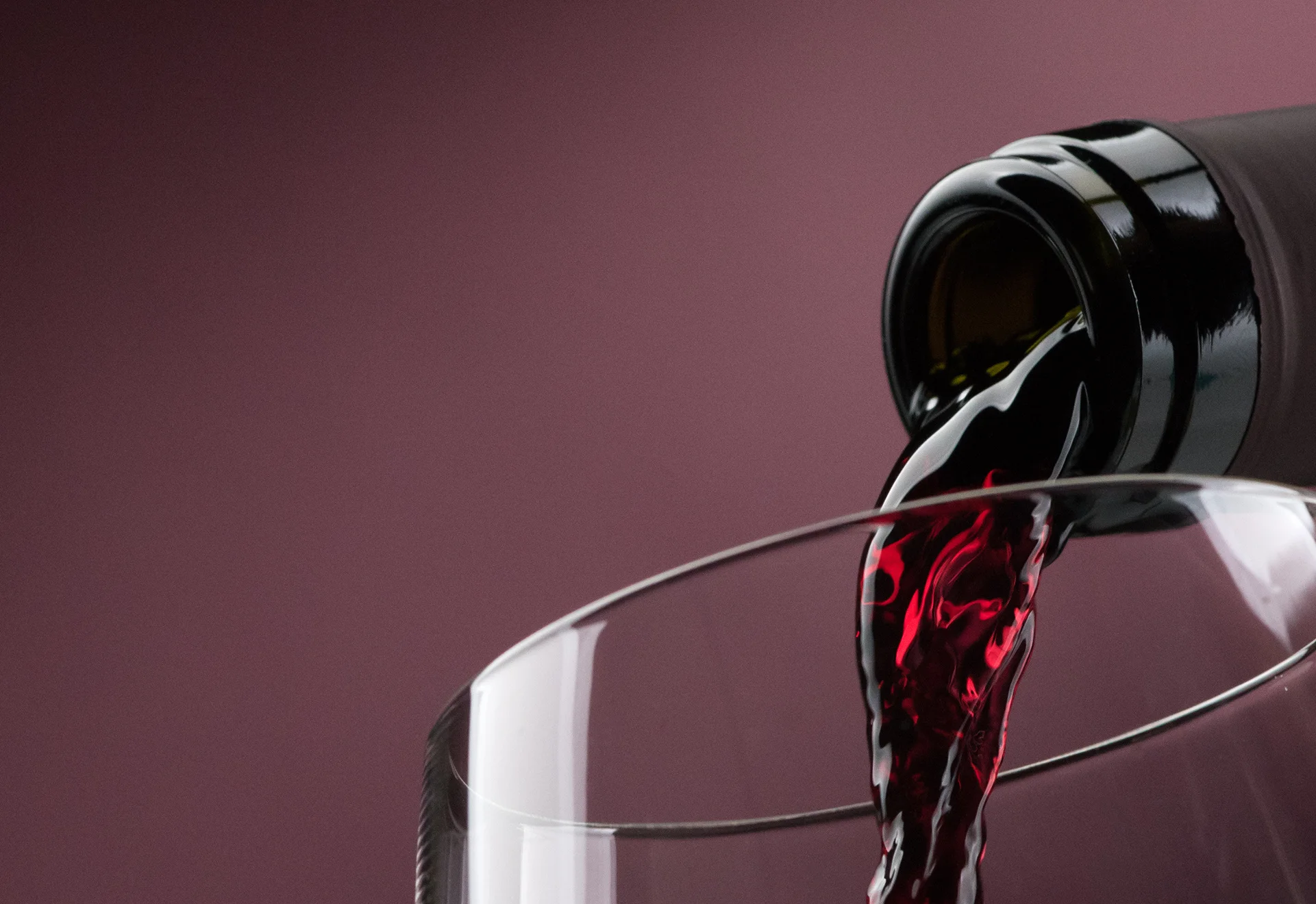 Red wine pouring