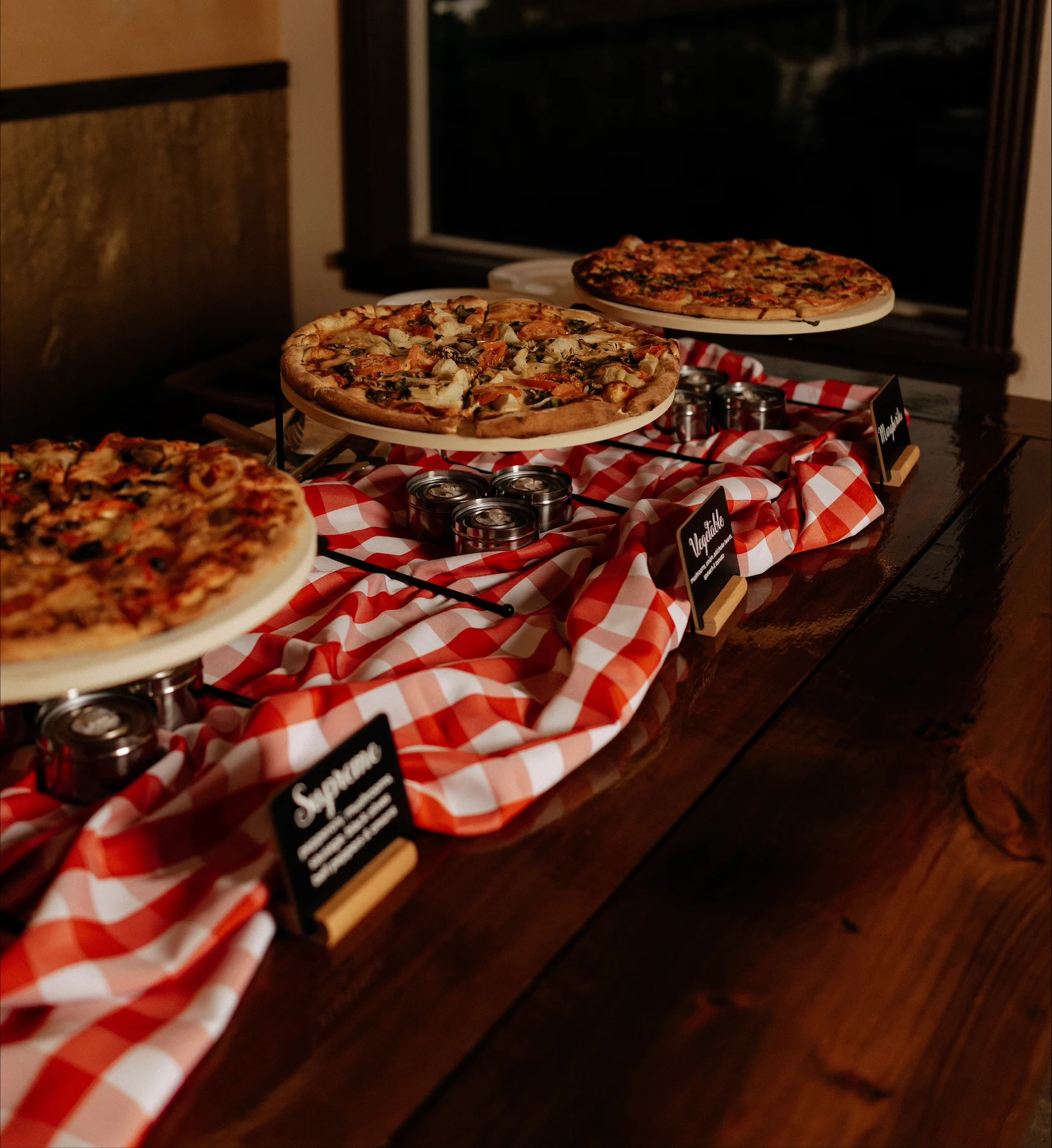 pizza catering, wedding catering, wedding food, last night snack