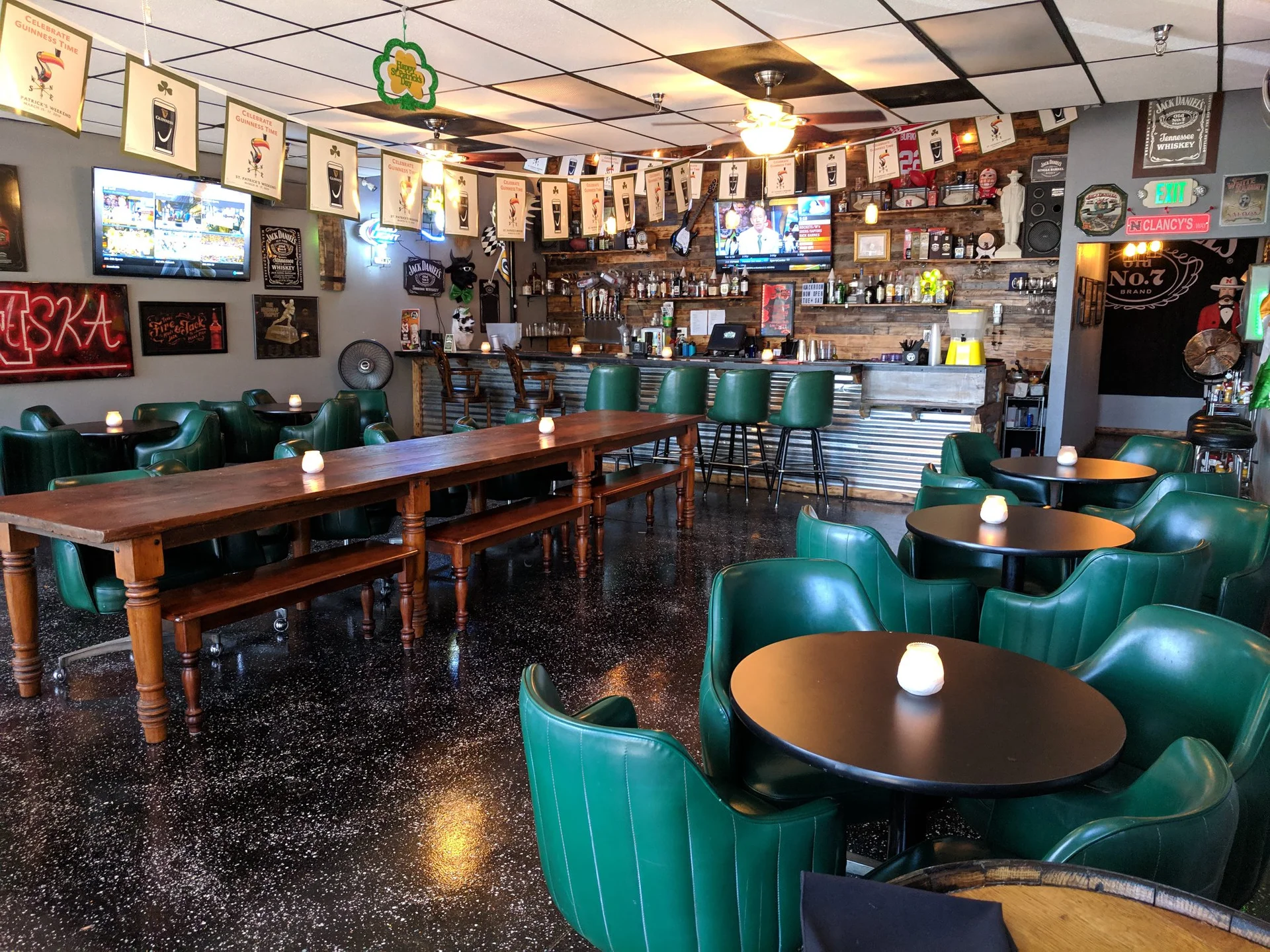 Bar photo 3