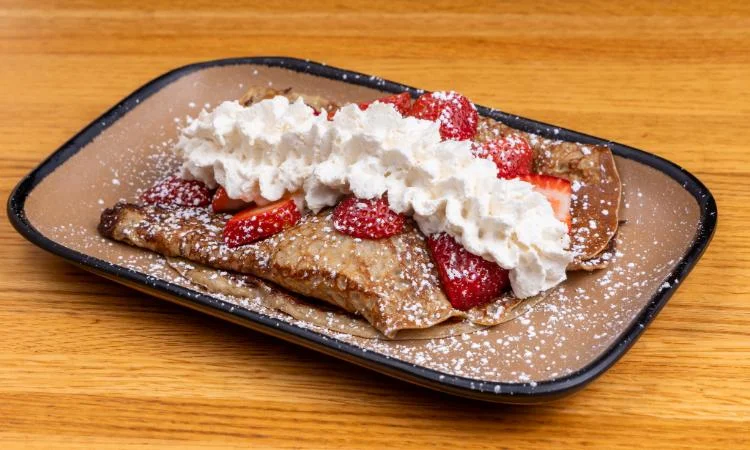 Strawberry Cheesecake Crepes