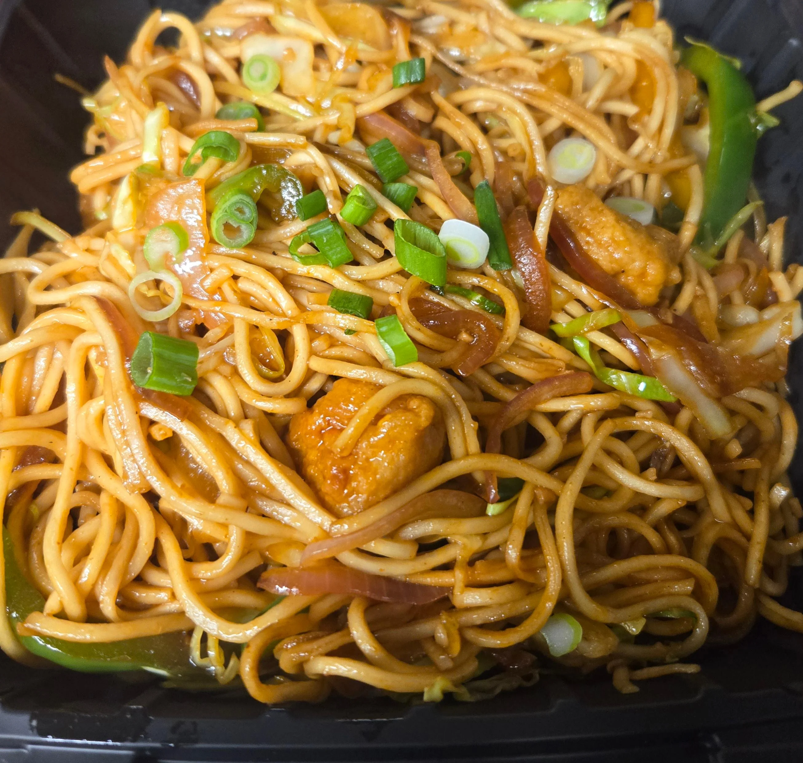 Chicken Lo Mein