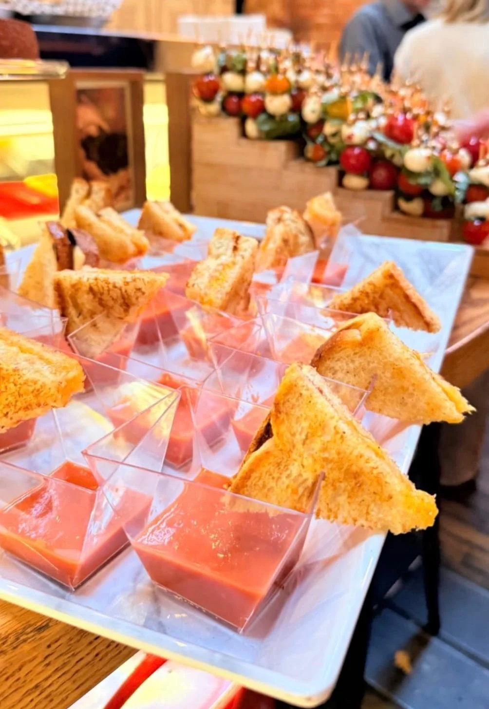 Mini Grilled Cheese Dippers  20 pices