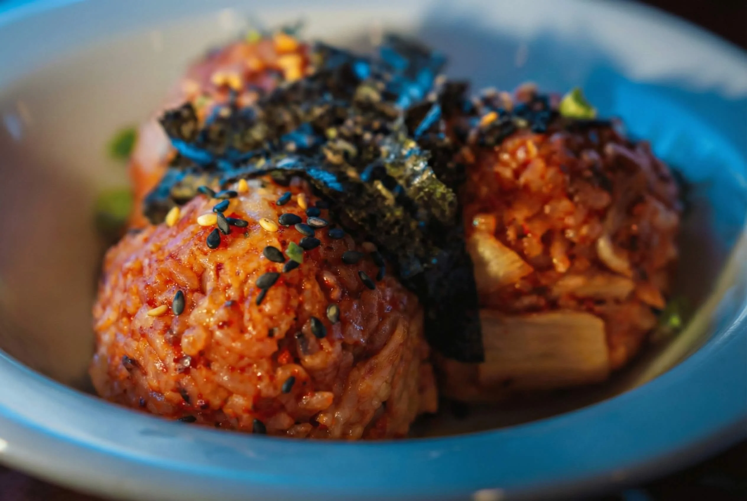 Korean spicy rice balls with seaweed