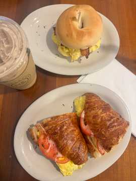Photo from Elisa S.'s review