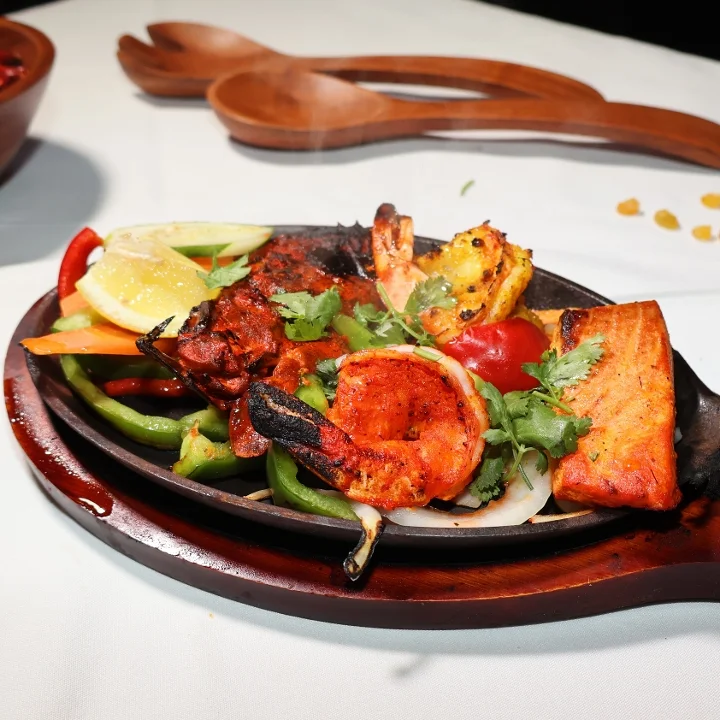 Seafood Tava