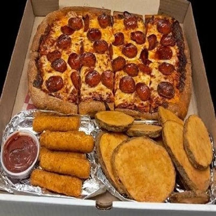 【pizza】 6$ surprise bag Ben Yehuda Pizza - Silver Spring. 5 slices