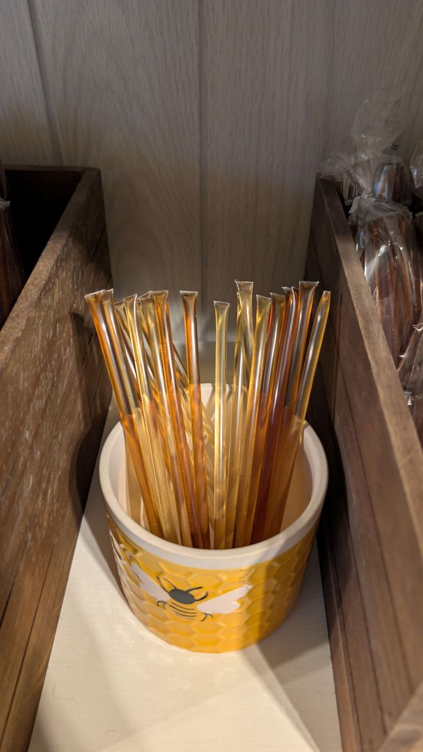 5 Honey Sticks - Image 1 of 2
