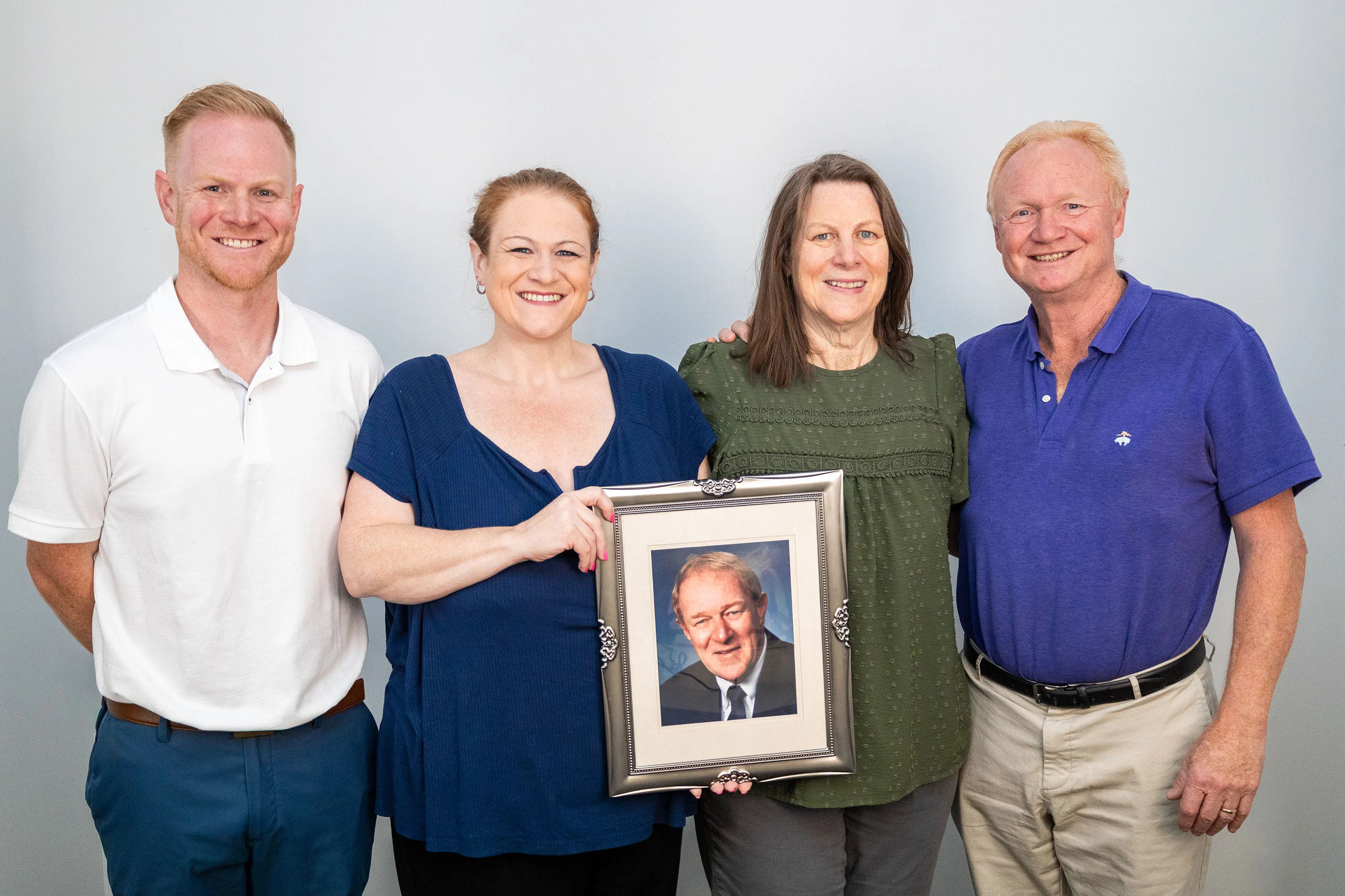 Picture of the Farrell Family: Elliot Cash, Mike Farrell, Cassidy Cash, Matt Farrell, Aimee Farrell