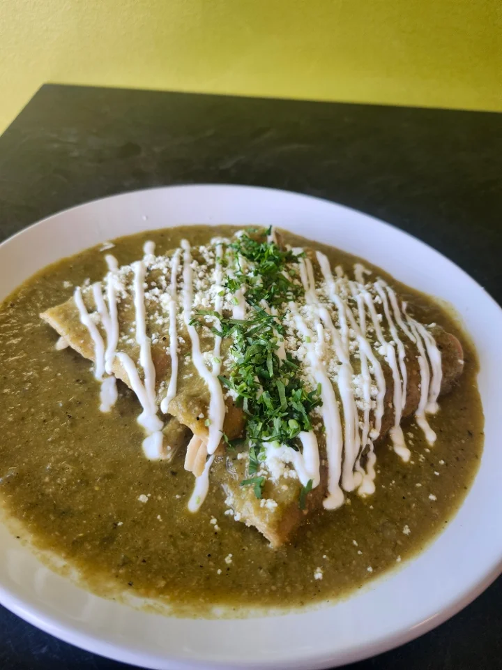 Enchiladas Verdes