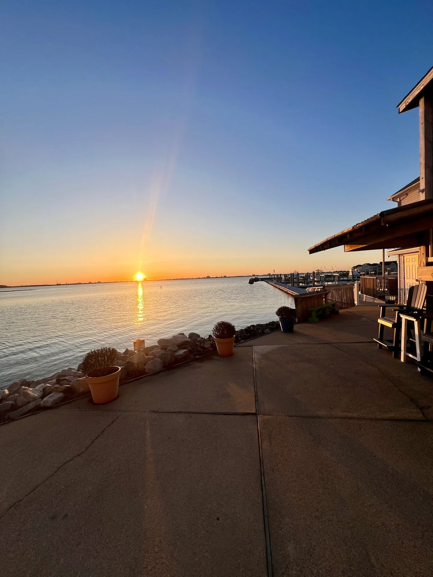 Pines Point Provisions