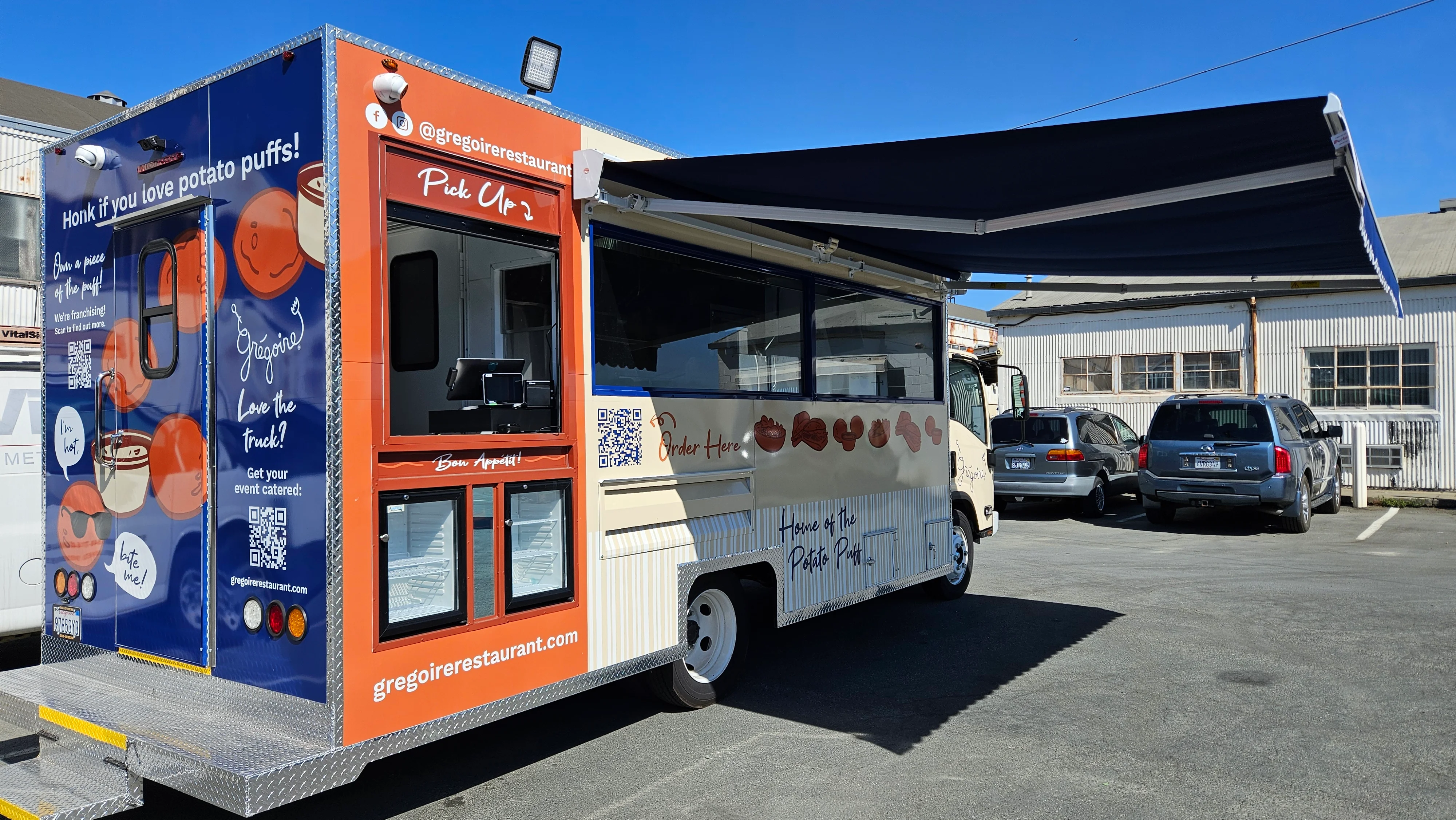 Grégoire culinary food truck with its service window open