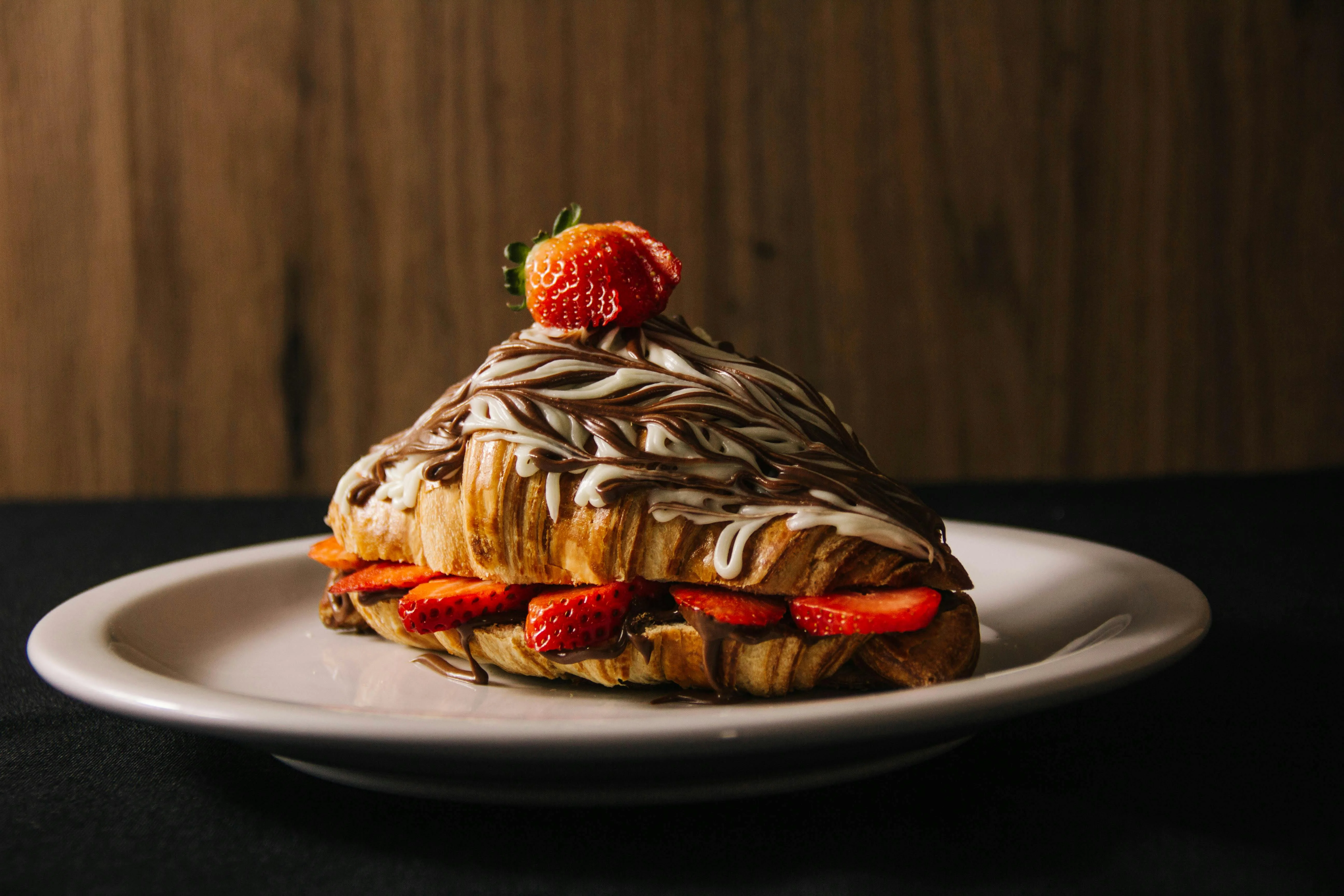Chocolate-strawberry croissant dessert
