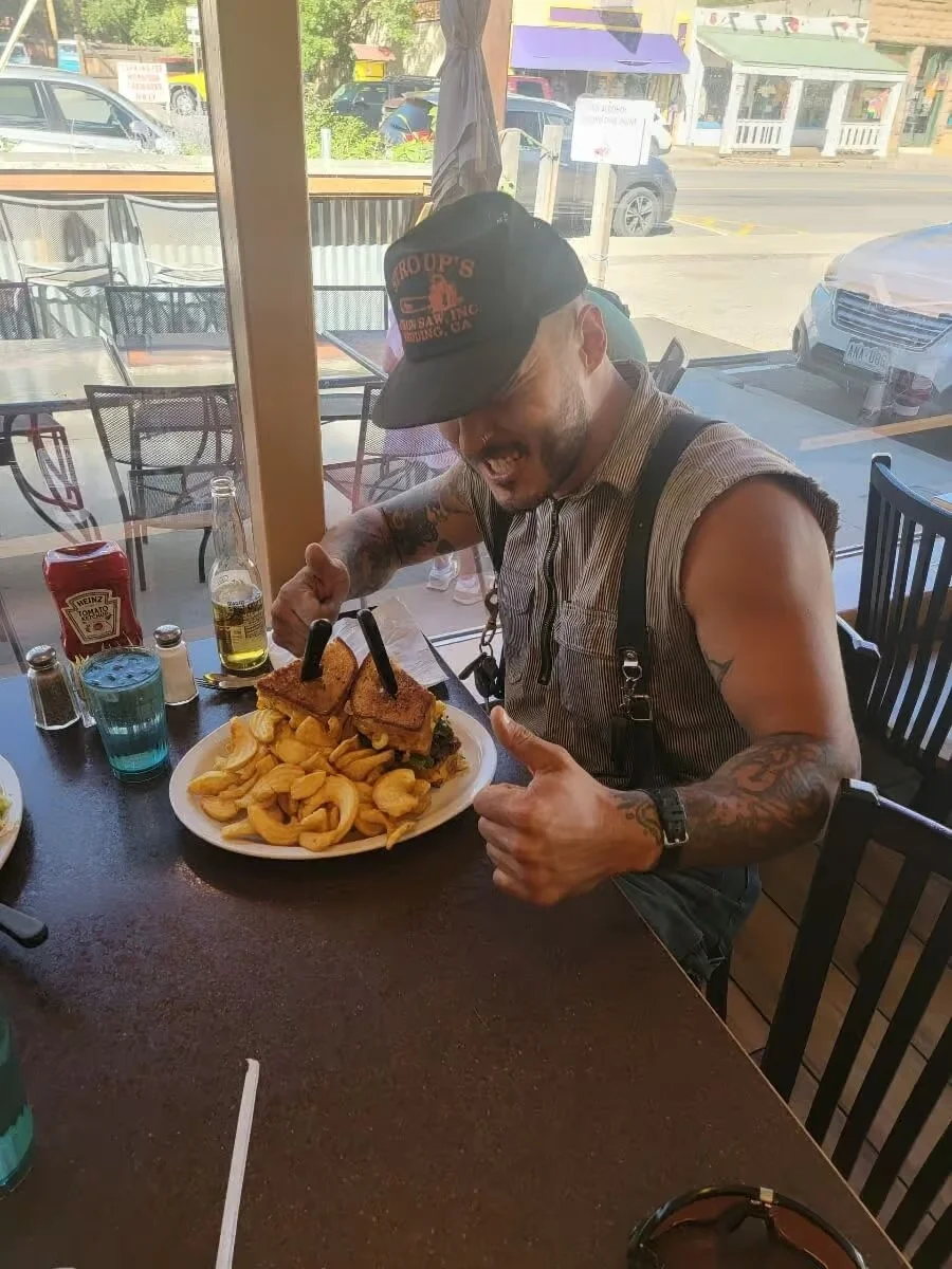 Hearty American sandwich platter with fries