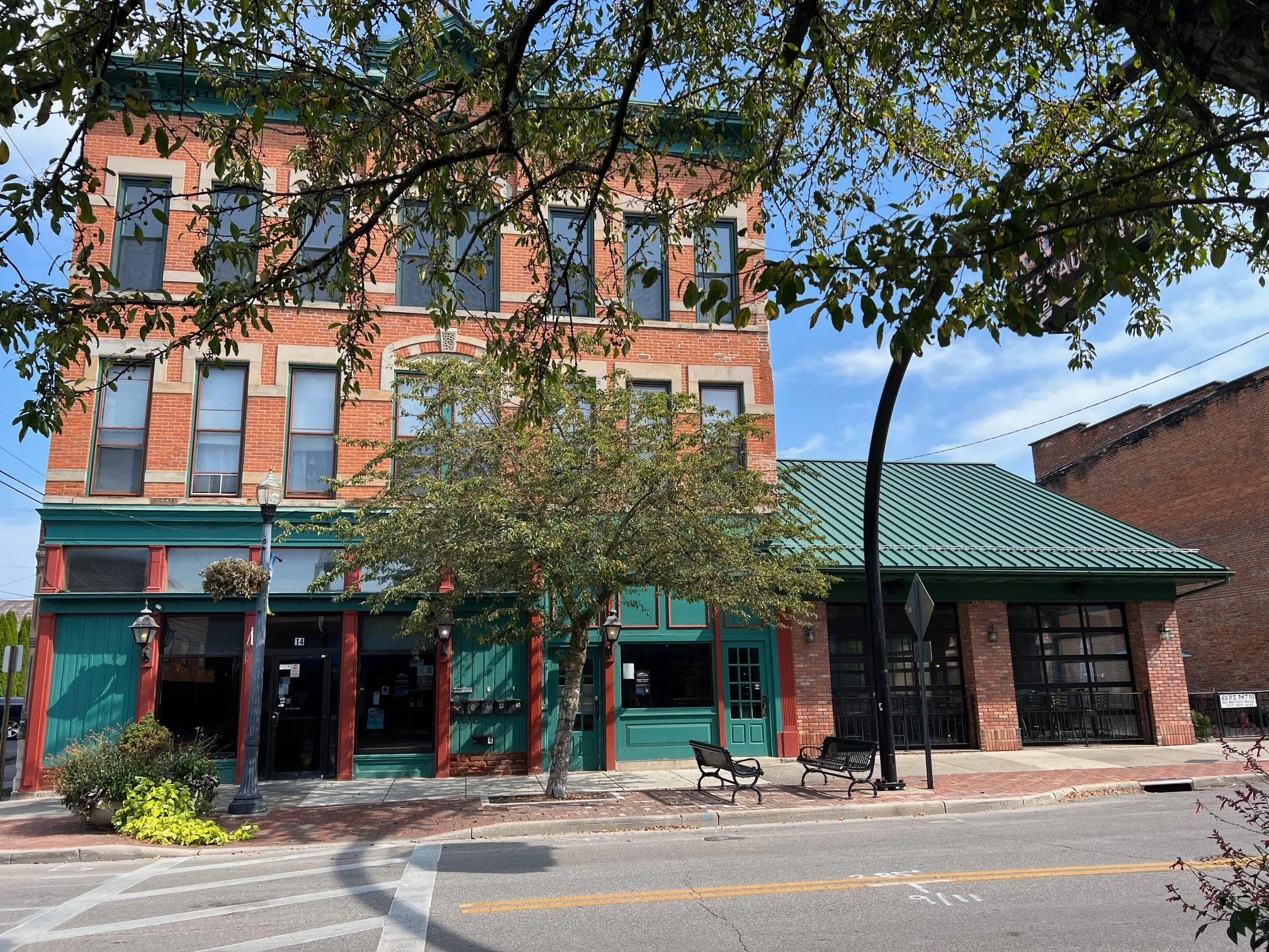 bun's restaurant downtown delaware ohio