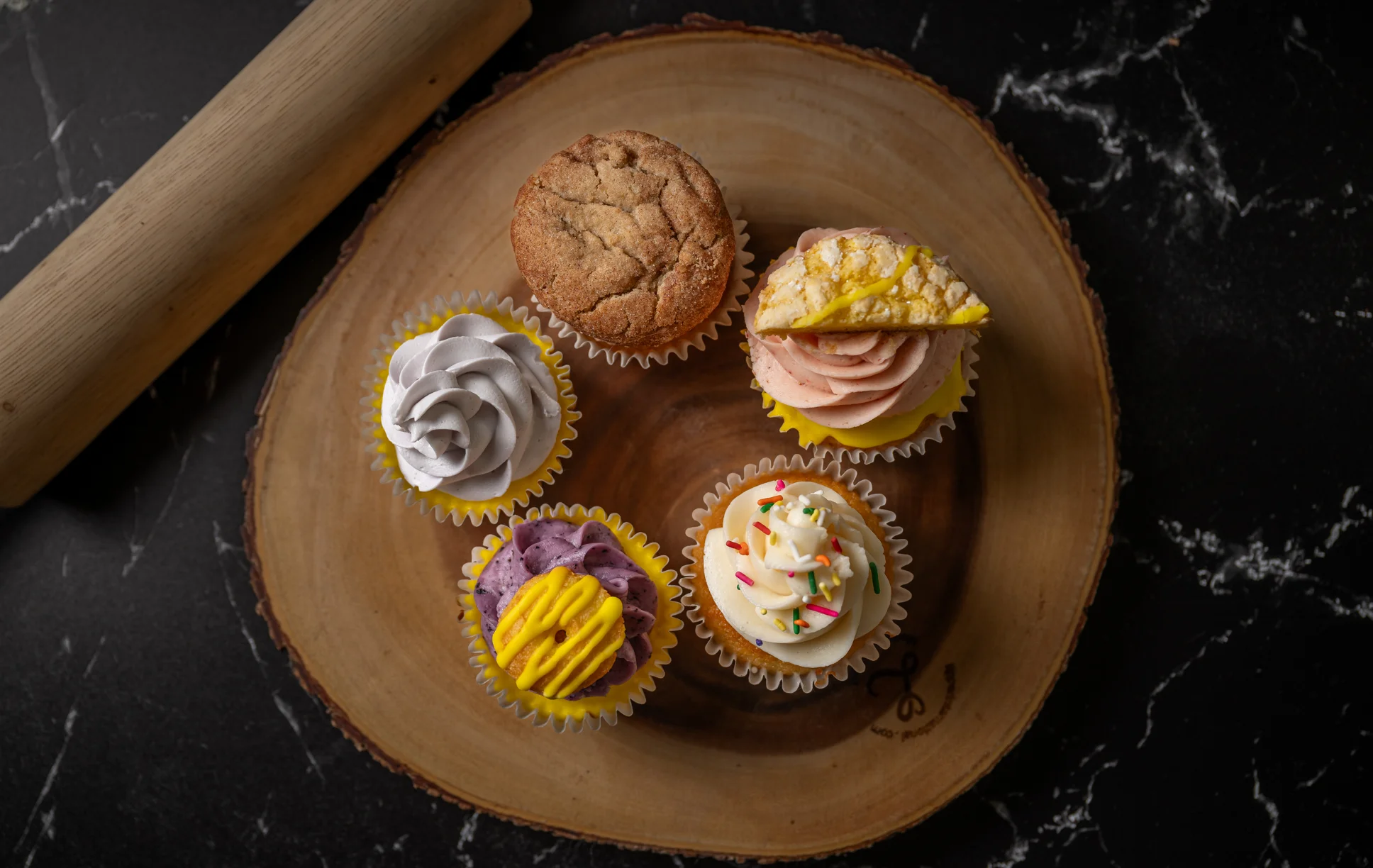Custom cupcakes at a local bakery near me