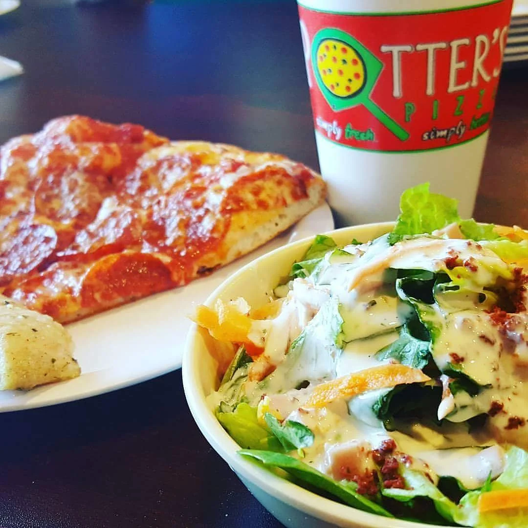 Potter's Salad and Pizza photo