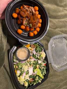 Photo from Maeva T.'s review