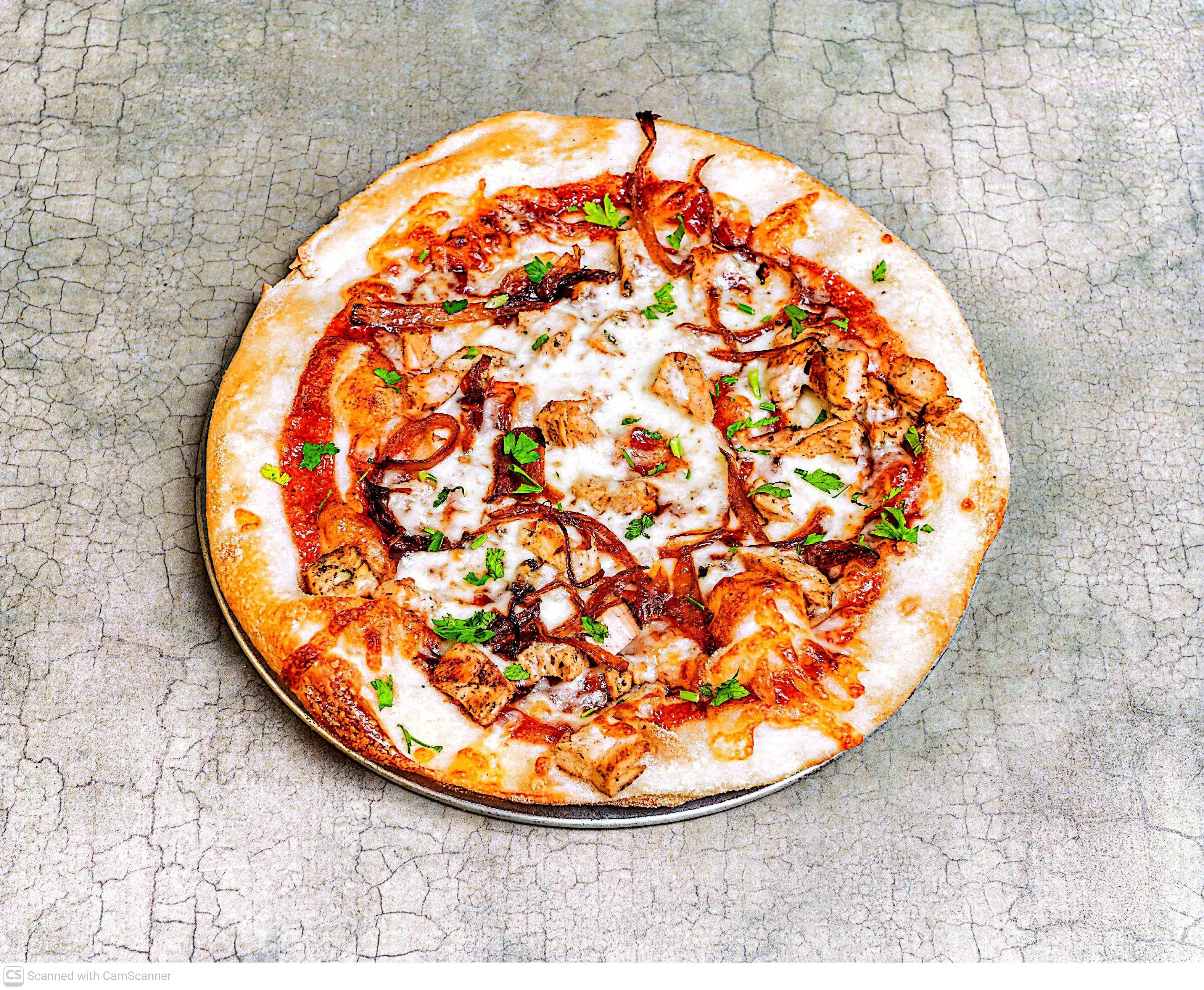 SM - BBQ Chicken Classic Pizza
