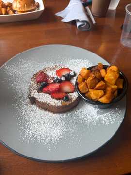 Photo from Mari P.'s review
