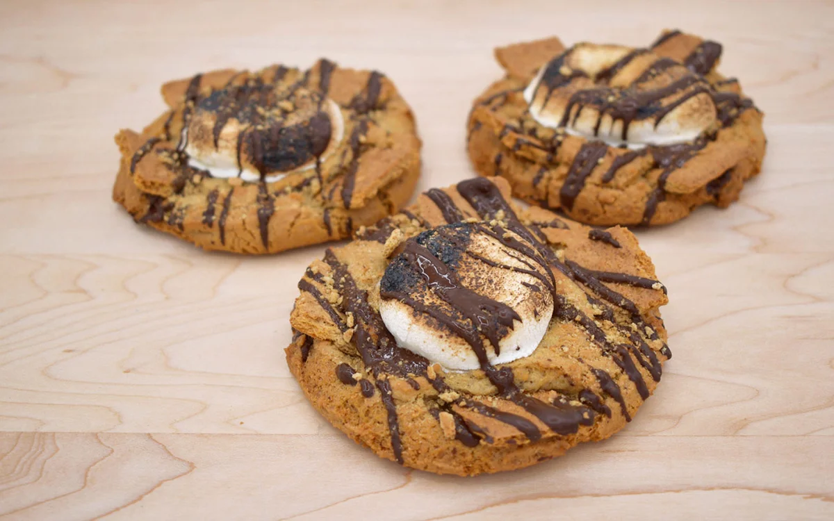 Monthly Cookie - Birthday Funfetti