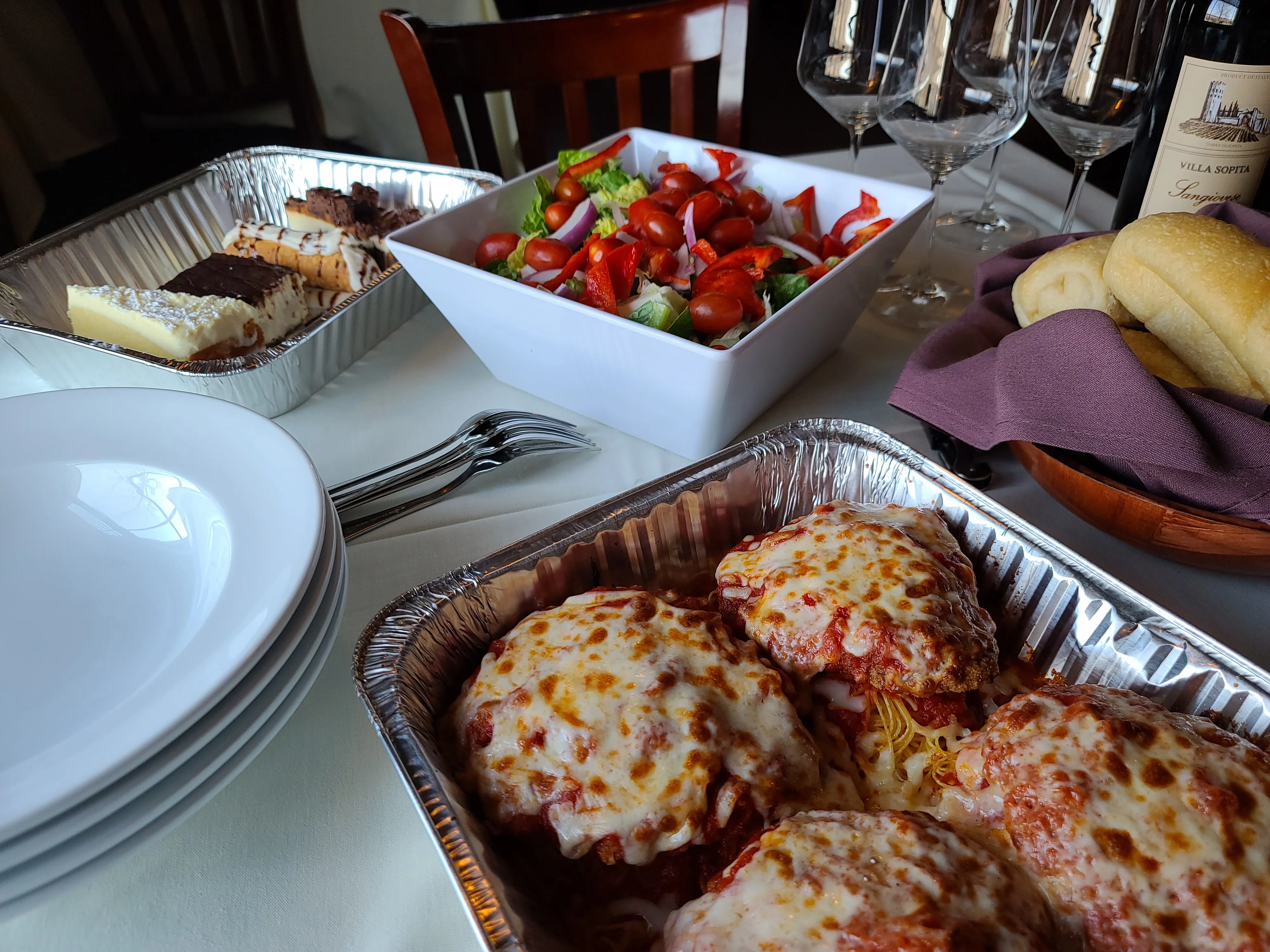 Olive Garden Neverending Pasta Bowl Review - PureWow, image size:4000x3000