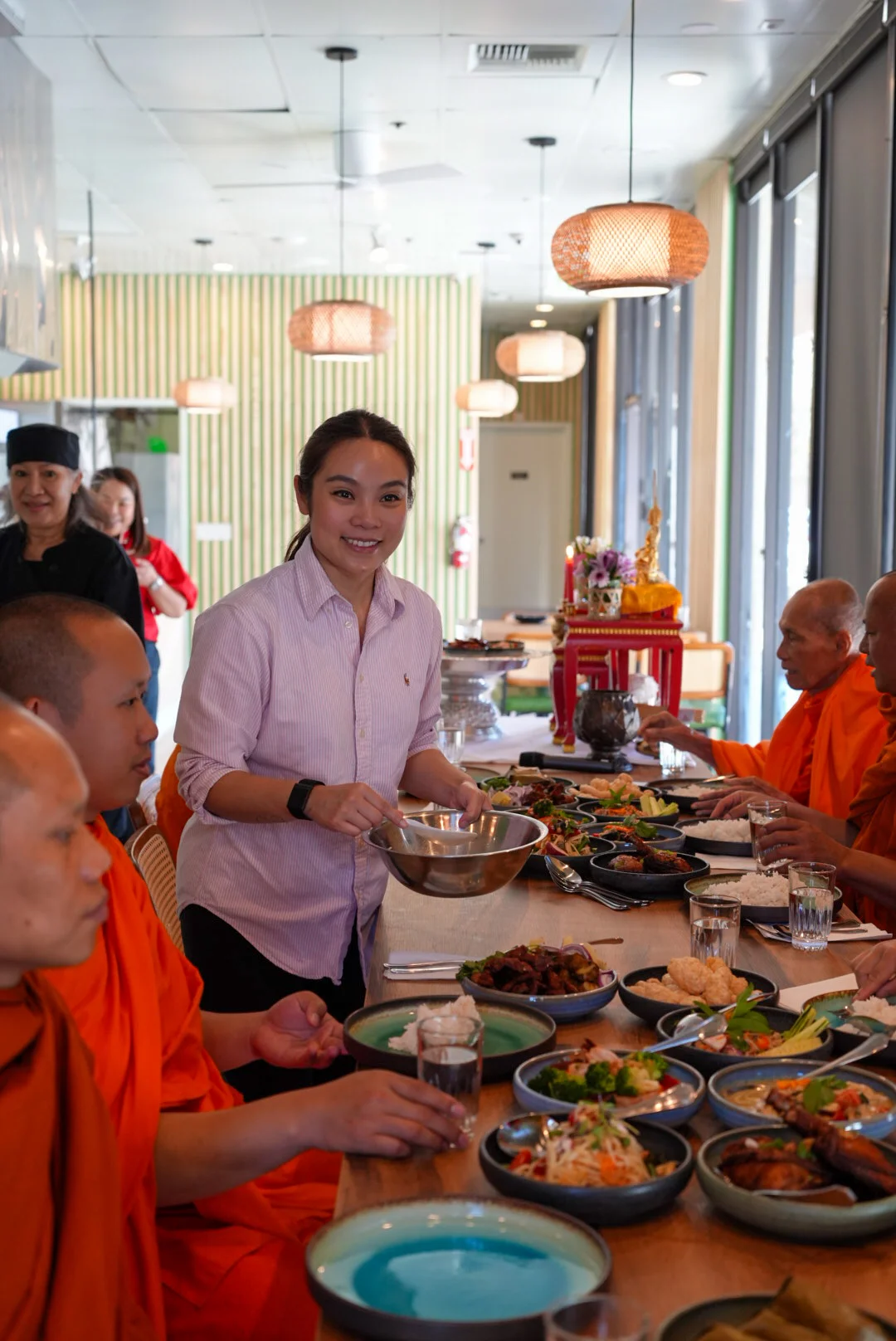 Cultural dining experience with monks and traditional Thai dishes