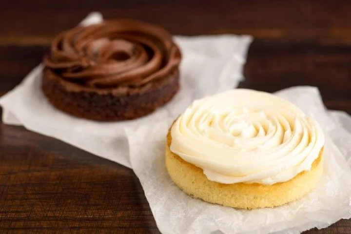 Mini Glutenless Cake