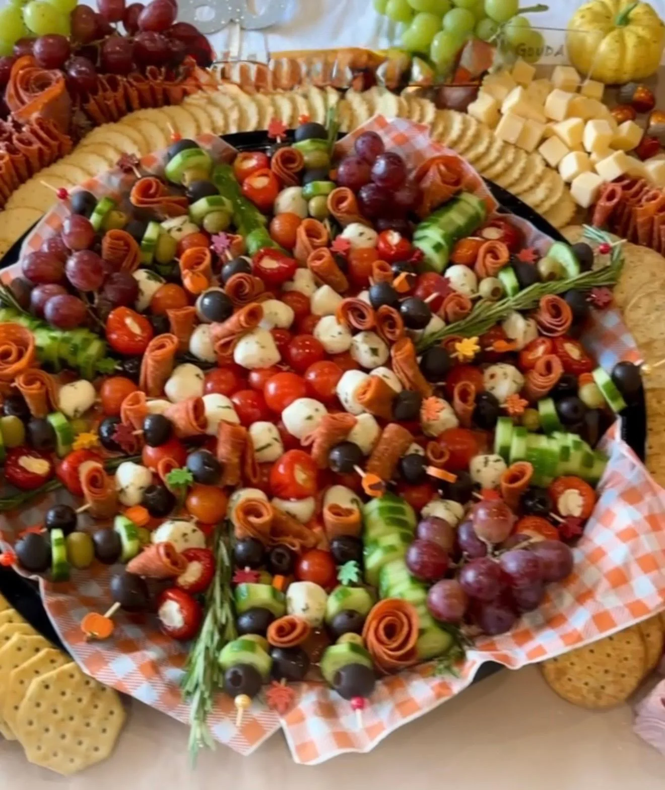 CHARCUTERIE 6-10 PPL