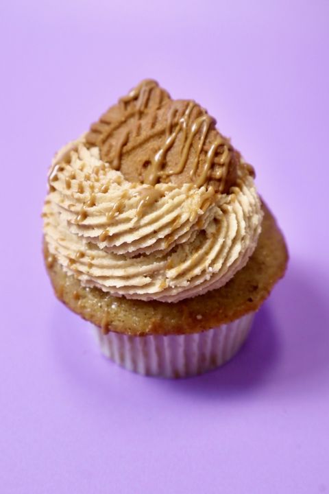 Buttercups - Youree Dr 6535 Youree Drive Suite 207