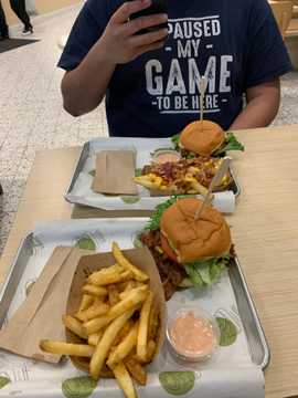 Photo from Yahir H.'s review