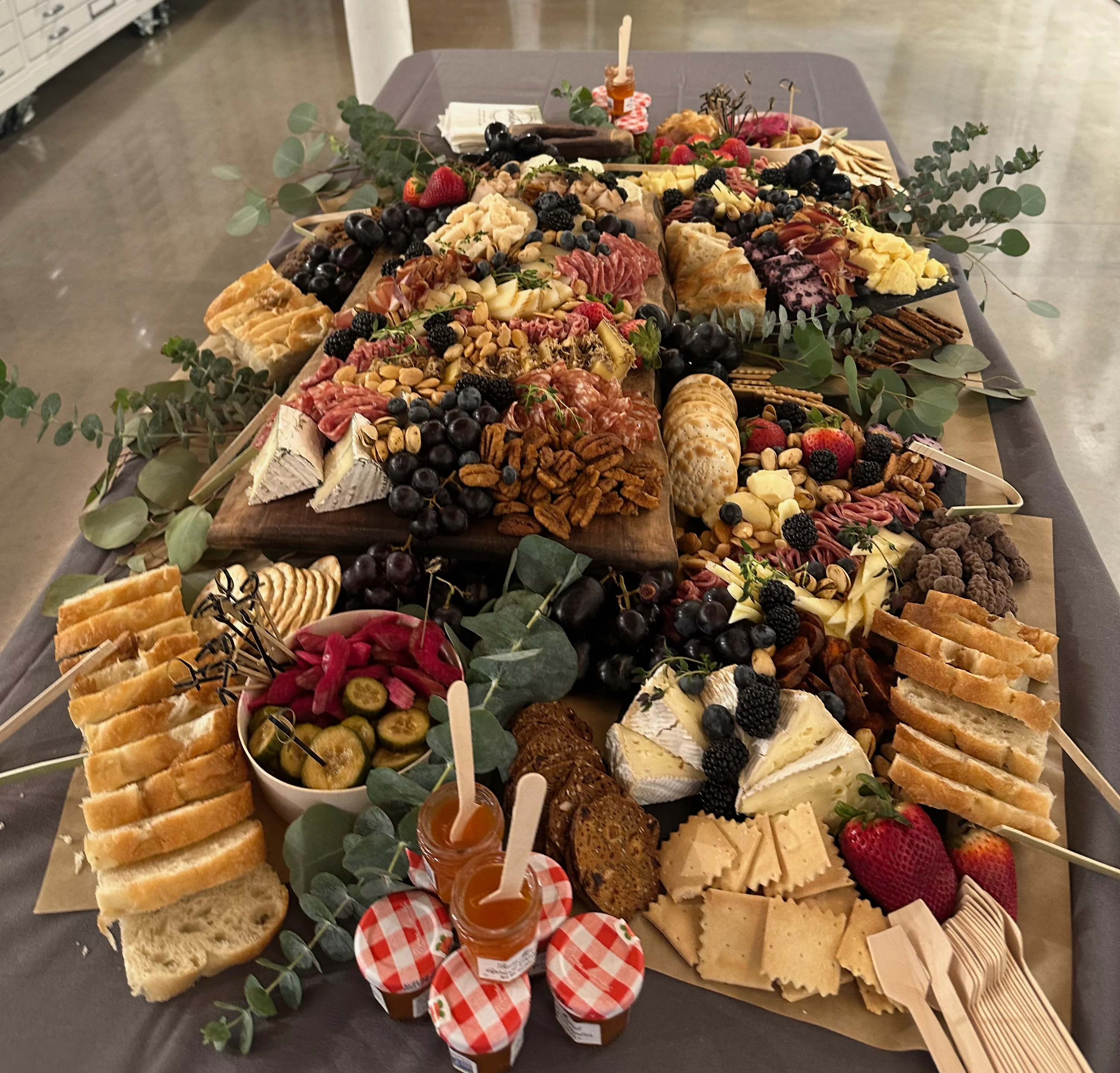 Single Serve Cheese & Charcuterie Boats