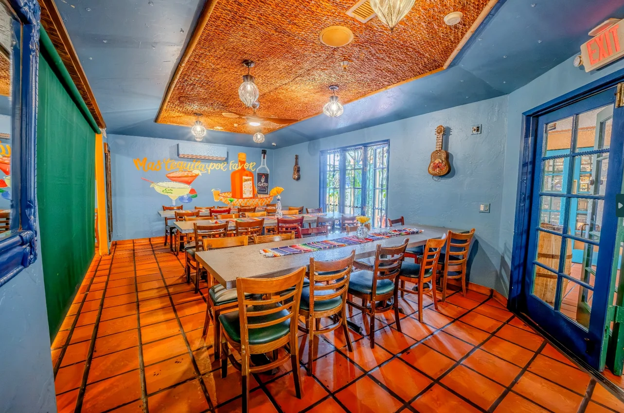 Cafe Coyote - Poco Cabo Room