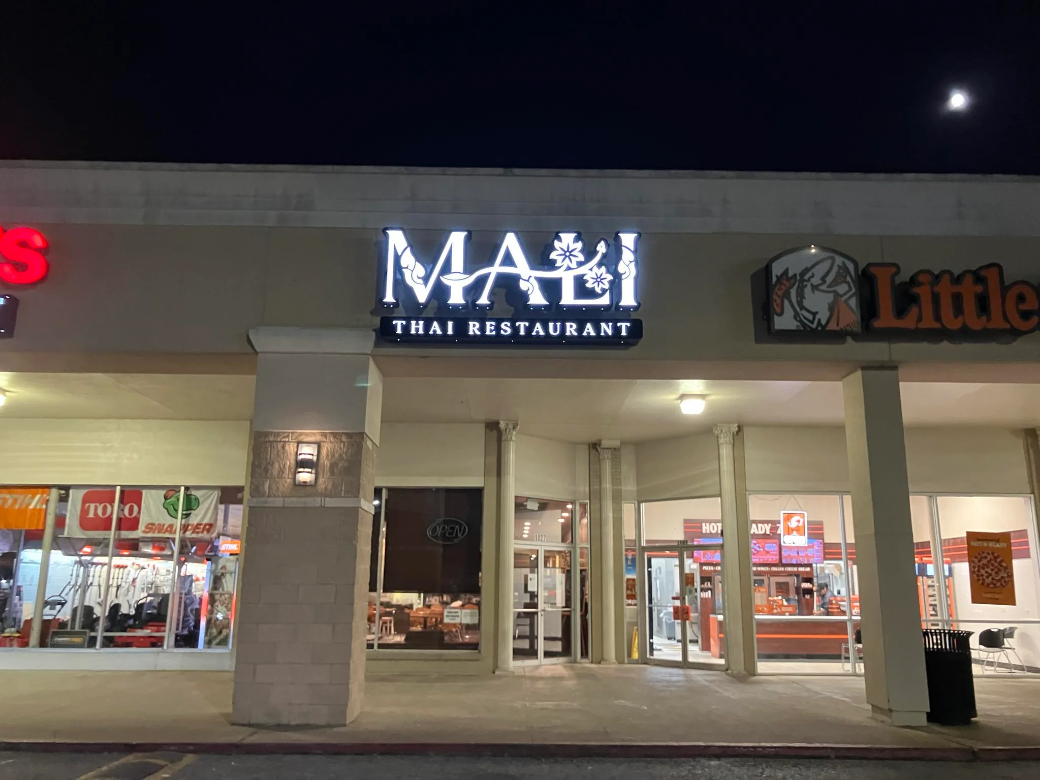 Mali Thai Restaurant exterior at night