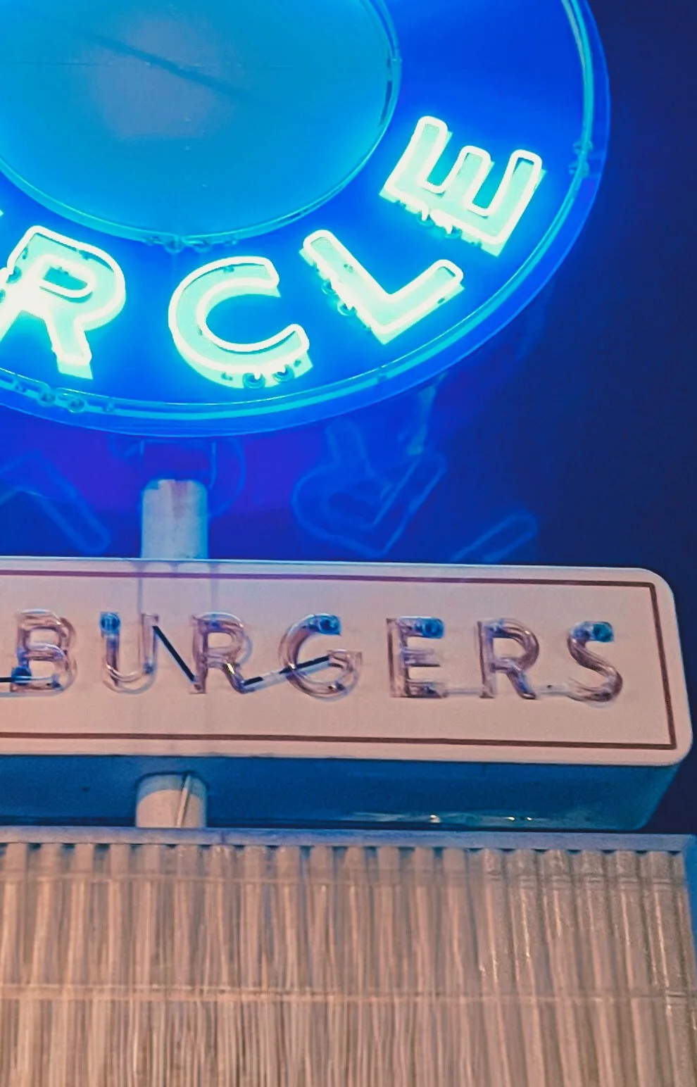 Blue Circle Neon Sign