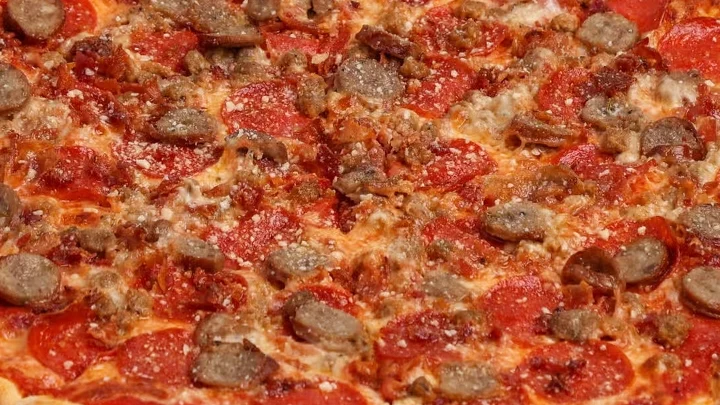 #8- LG Fordham (meat lovers pizza)