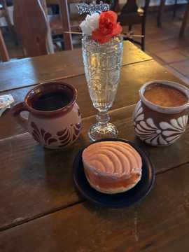 Photo from Mari L.'s review