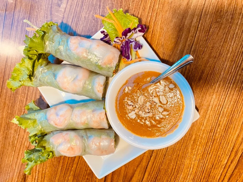 Fresh Rolls - Prawns (2 pcs)