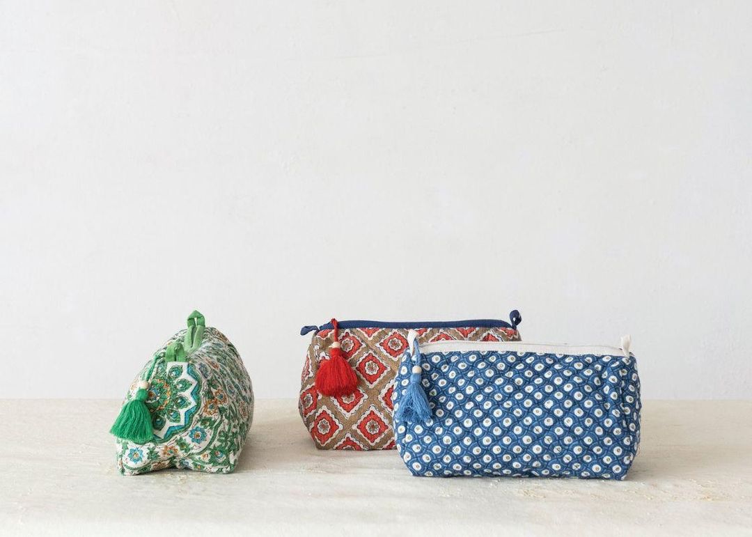Quilted Cotton Slub Printed Zip Pouch w Pattern - Image 1 of 2