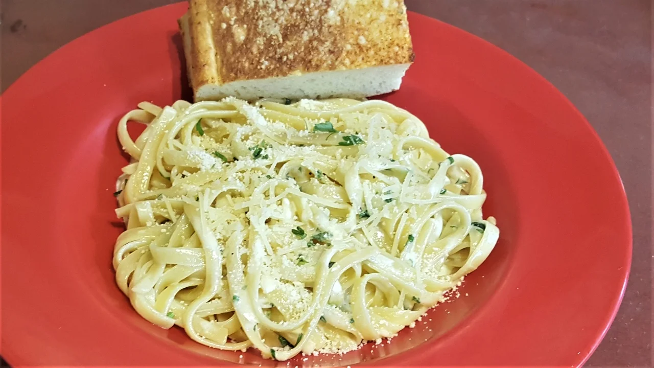 Fettuccini Alfredo