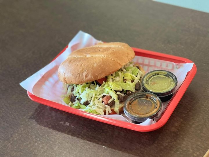 Machos Tacos 3815 S 108th St