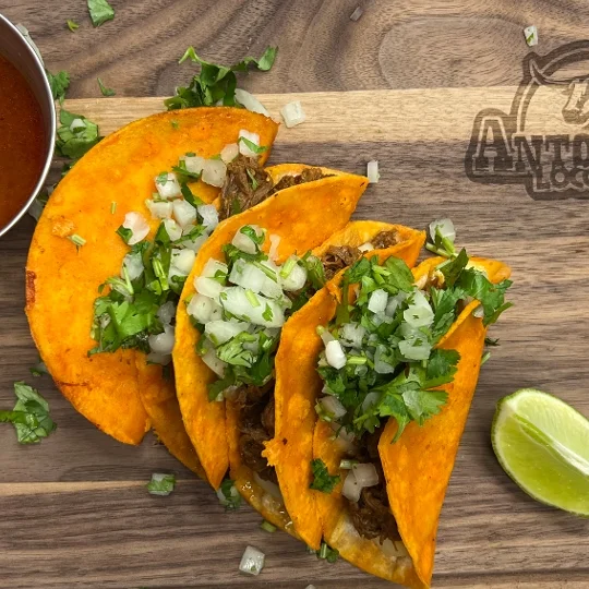 4 Birria Tacos w Consome