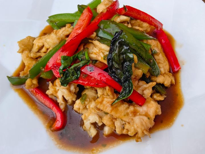 Spicy Basil Chicken
