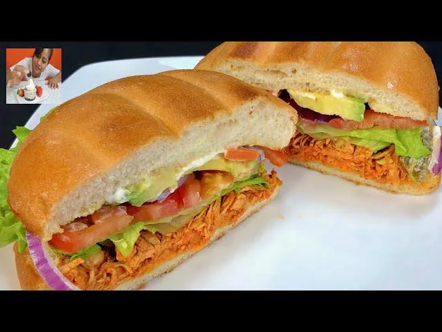 Torta Tinga de Pollo